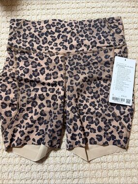 lululemon Fast and Free HR Short - Leopard Print 6"